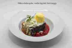 makos-kalacsguba-vanilia-fagylalt-forro-meggy